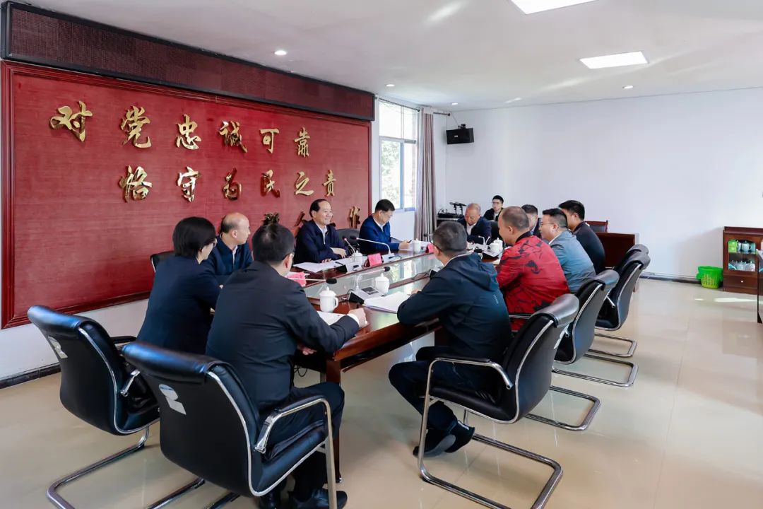 楊昌鵬到市信訪局接訪時(shí)強(qiáng)調(diào) 用心用情為群眾排憂解難 有力有效推動(dòng)信訪工作高質(zhì)量發(fā)展